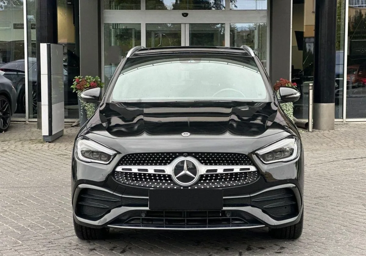 Mercedes-Benz GLA GLA 250e AMG Line