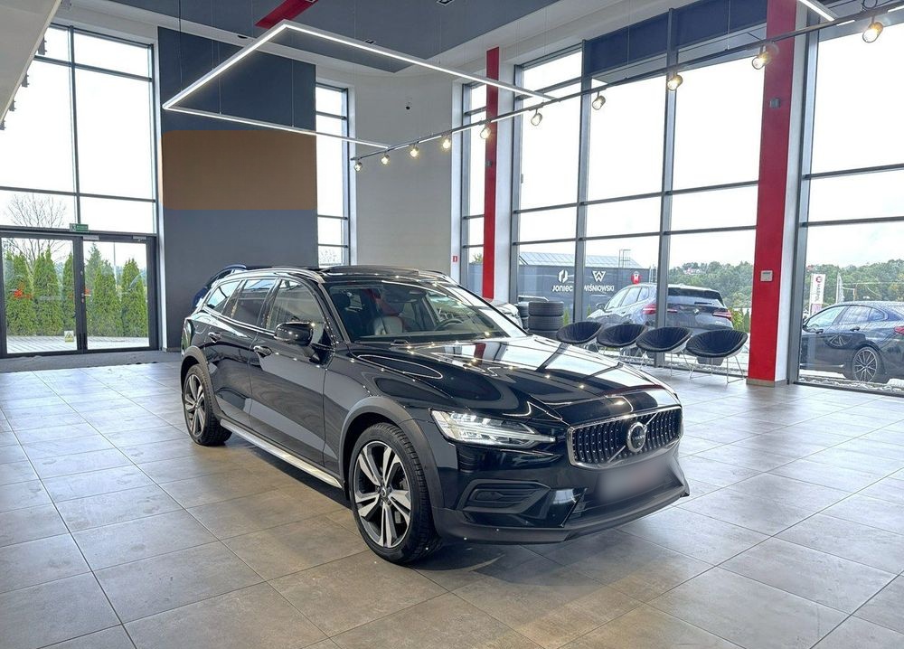 Volvo V60 V60 CC Plus B4 D AWD aut