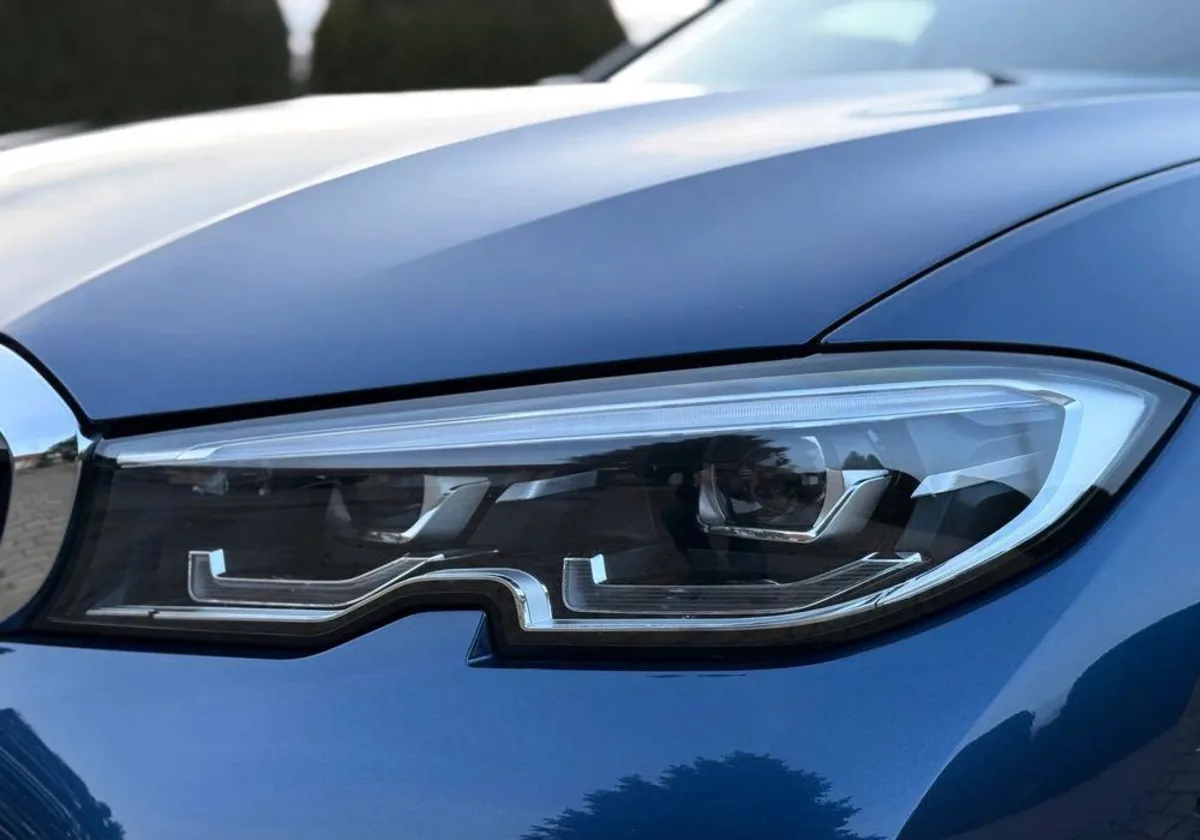BMW Seria 3 320d xDrive mHEV Luxury Line aut