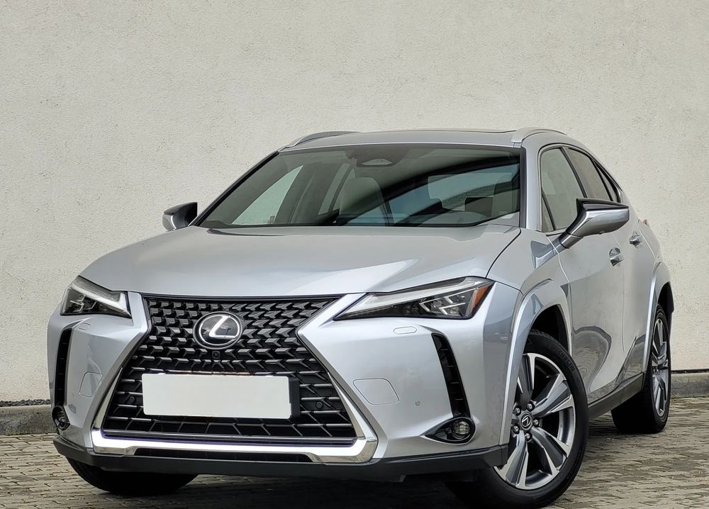 Lexus UX UX 300e 72.8 kWh Omotenashi 2WD