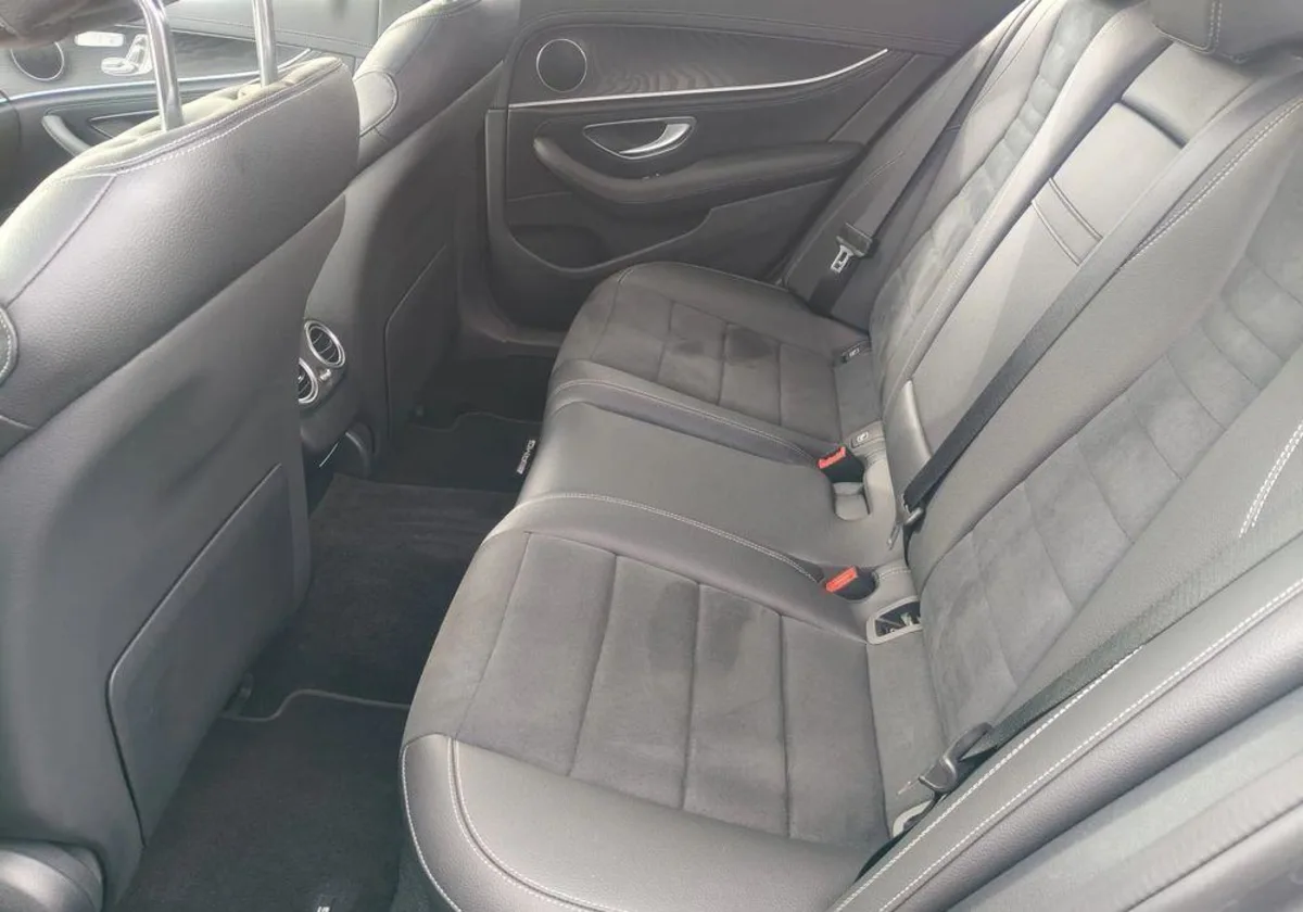 Mercedes-Benz Klasa E E 220 d 4-Matic AMG