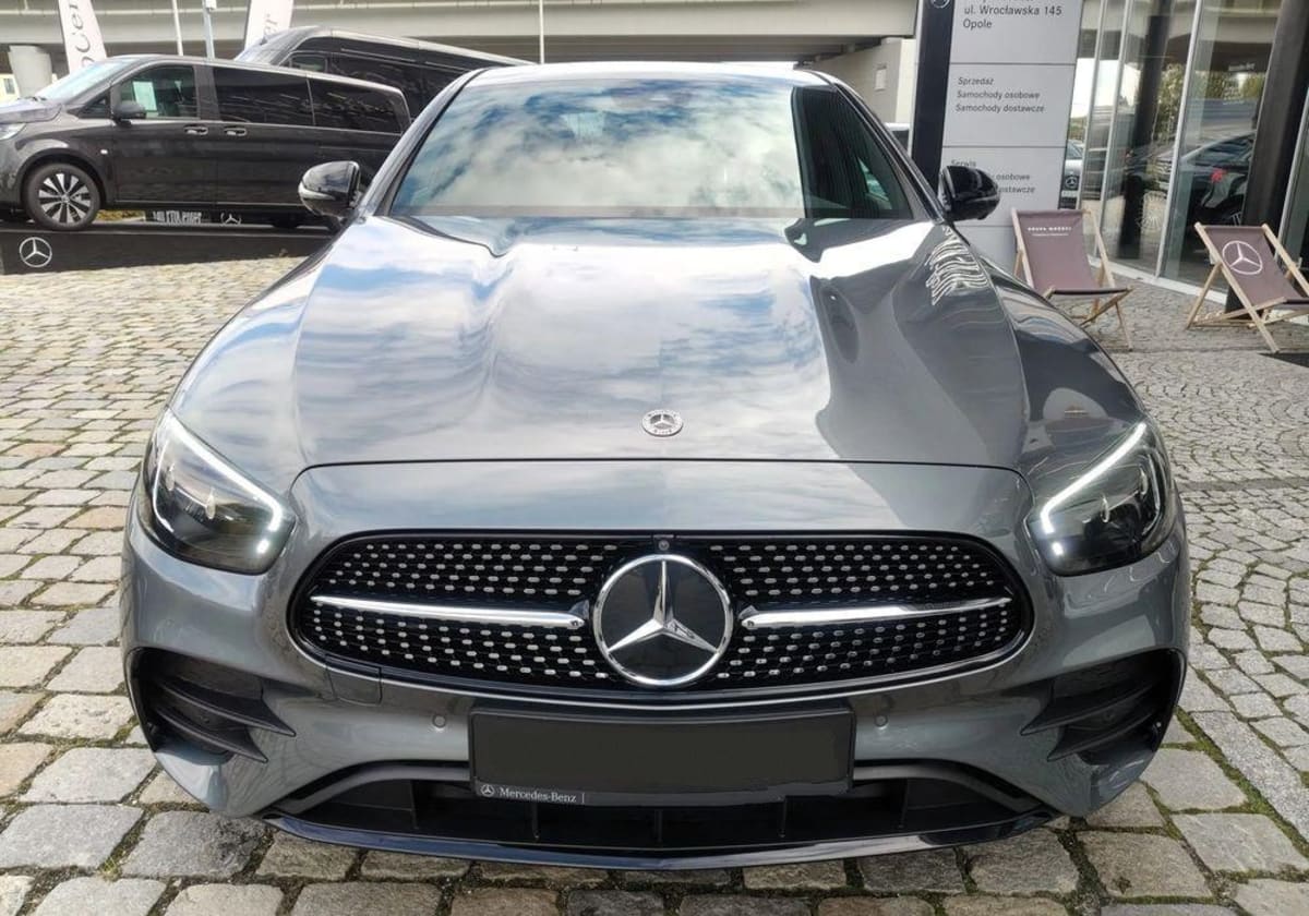 Mercedes-Benz Klasa E E 220 d 4-Matic AMG