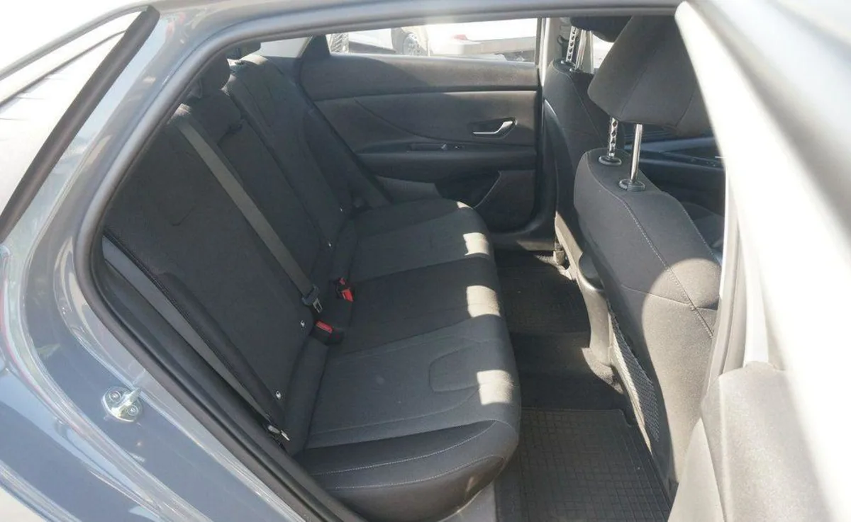 Hyundai Elantra Elantra 1.6 Modern
