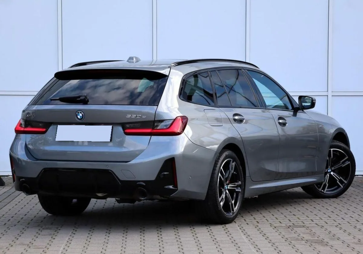 BMW Seria 3 330e xDrive M Sport aut
