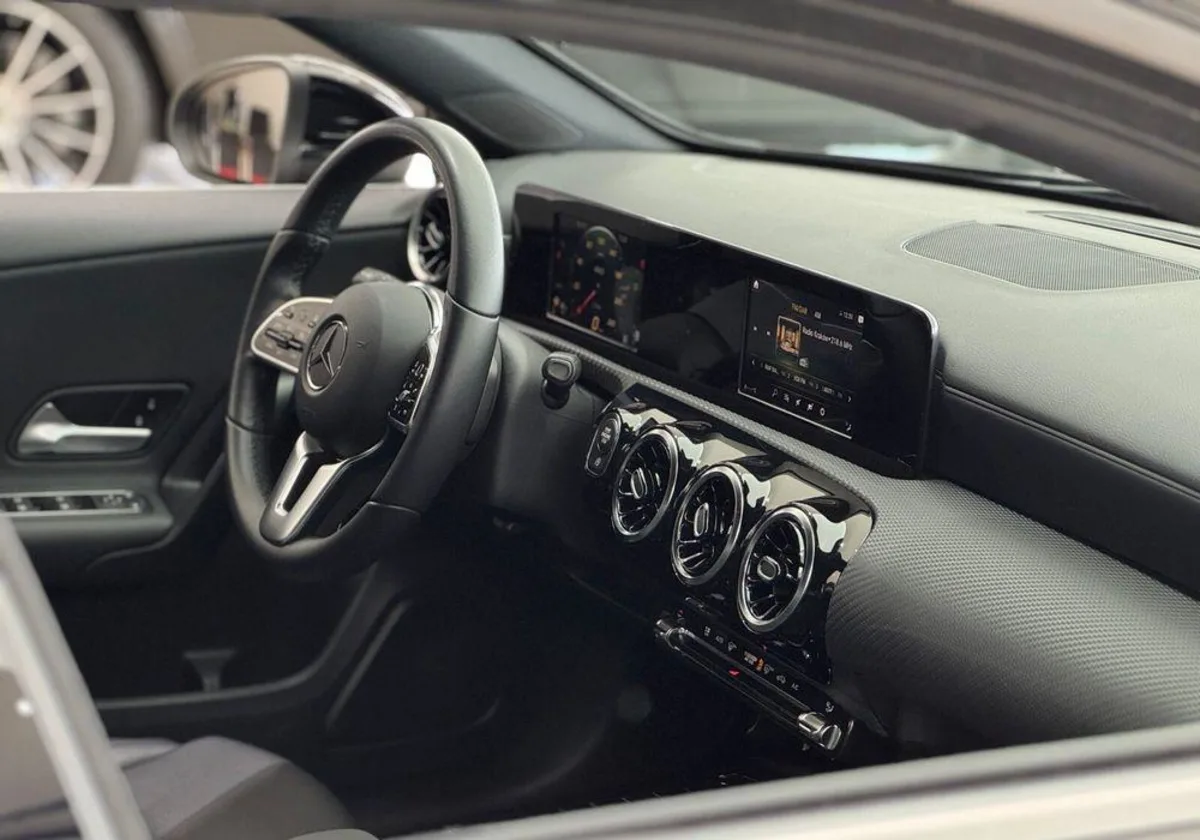 Mercedes-Benz Klasa A A 180 Style 7G-DCT
