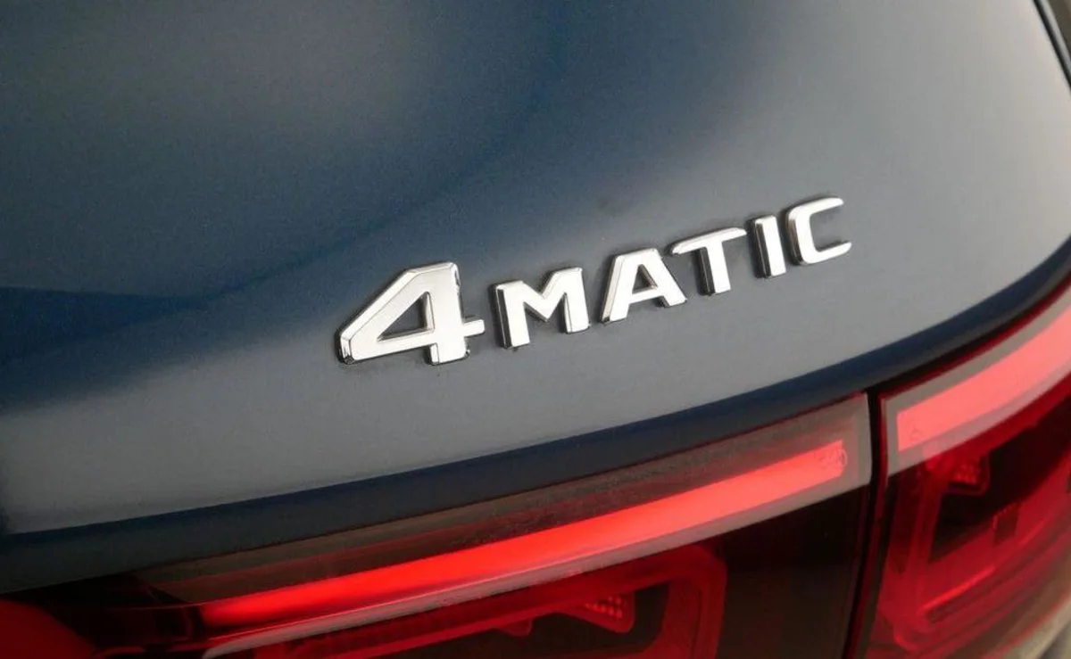 Mercedes-Benz GLB GLB 220 d 4-Matic 8G-DCT
