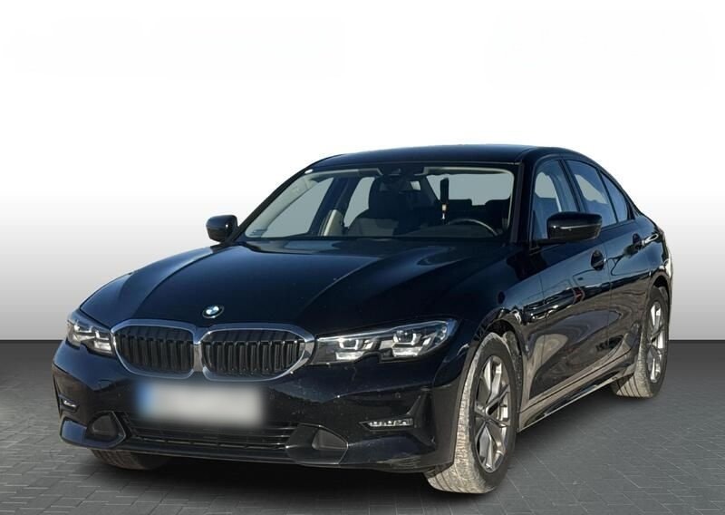 BMW Seria 3 320i Sport Line aut
