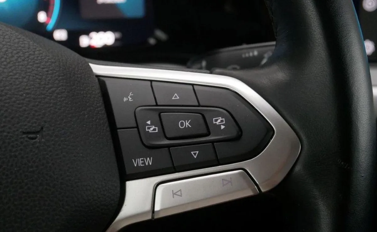 Volkswagen Golf Golf VIII 1.0 TSI