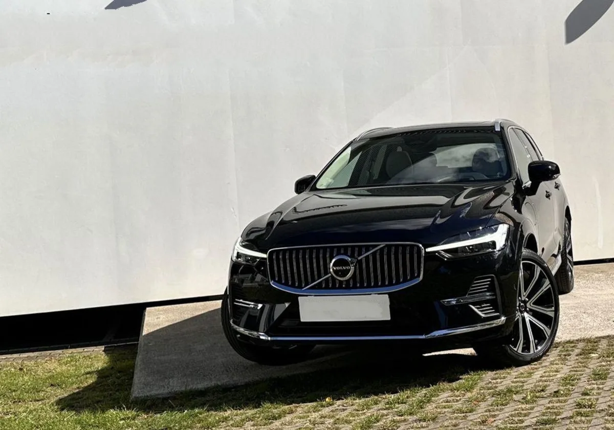 Volvo XC 60 XC 60 T8 Plug-In Hybrid AWD Ultra Bright aut