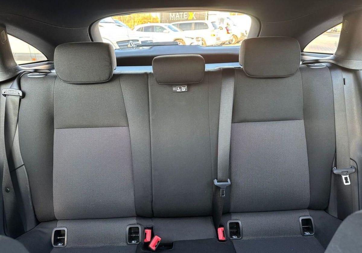 Mercedes-Benz CLA CLA 180 d Progressive 8G-DCT