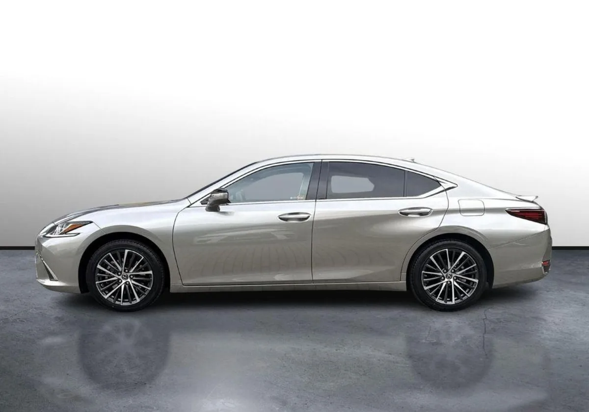 Lexus ES ES 300h Business Edition