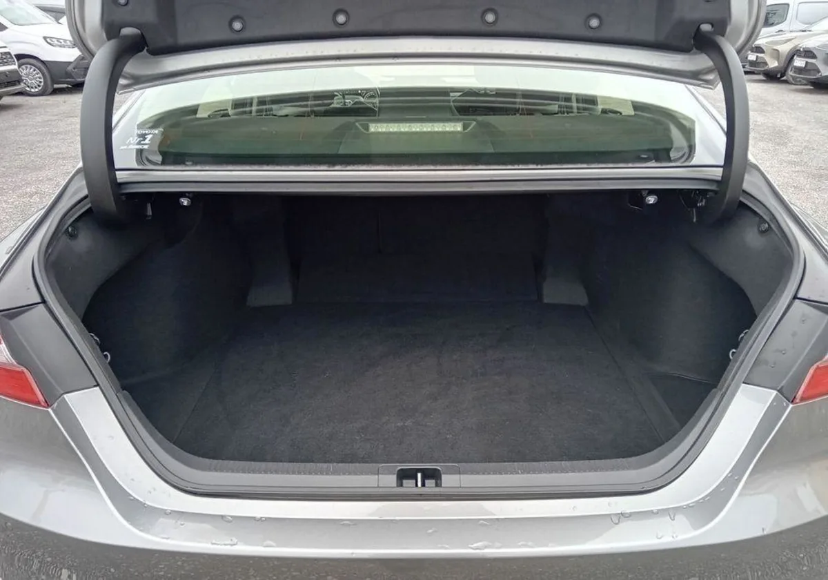 Toyota Camry Camry 2.5 Hybrid Comfort CVT