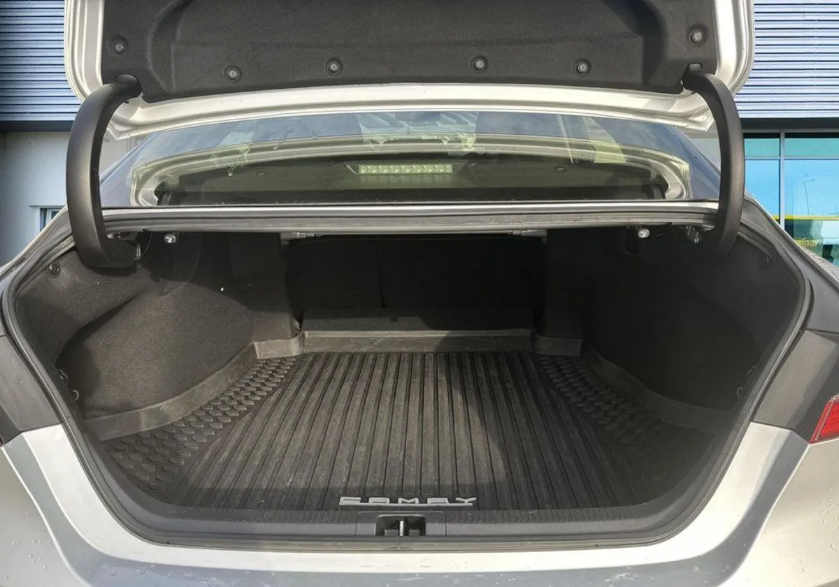 Toyota Camry Camry 2.5 Hybrid Comfort CVT