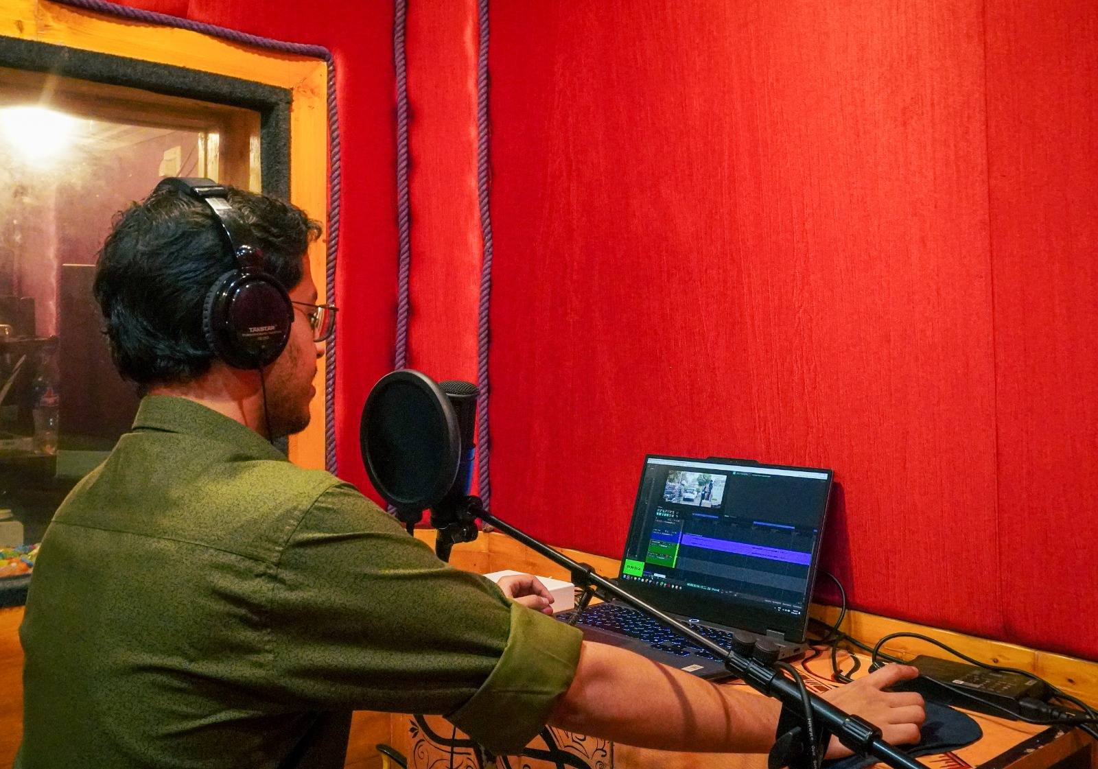 Studio Image