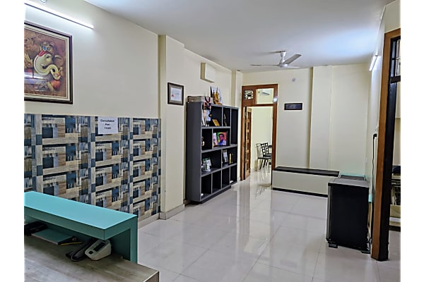 Waiting area at Om Neuro Clinic in Gomti Nagar