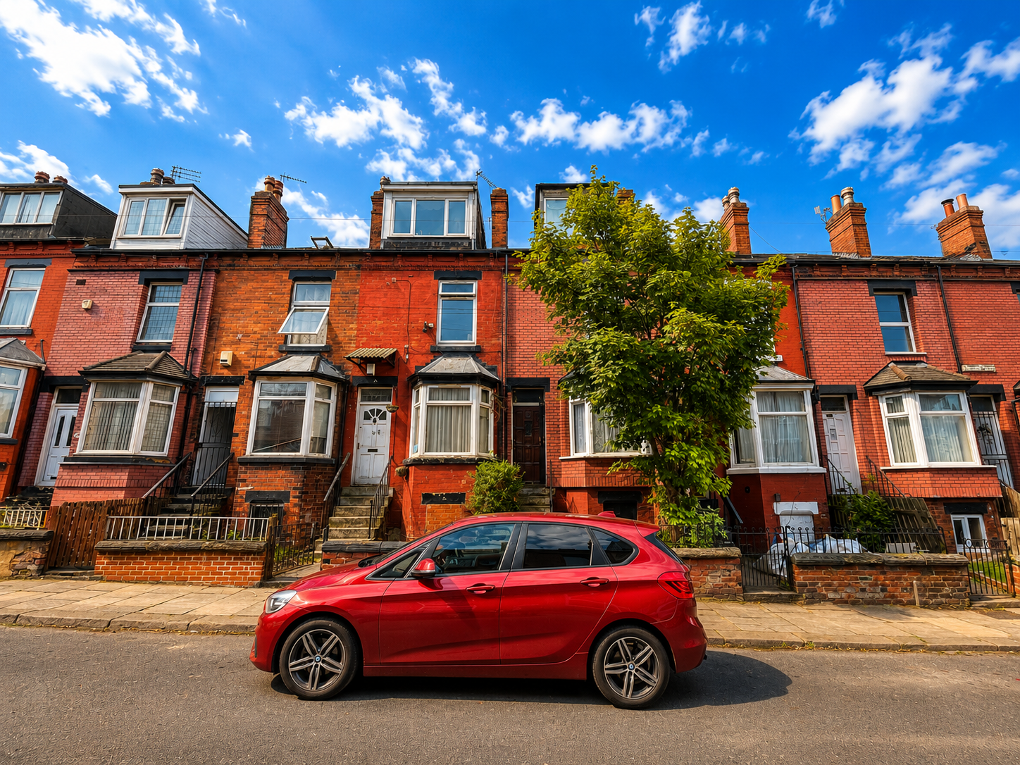 House of Lettings is delighted to present this spacious four-bedroom property located on Nowell Mount, LS9 6HP.