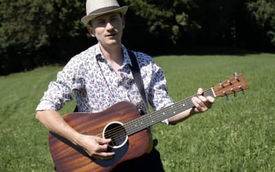 Novi videospot je zunaj!