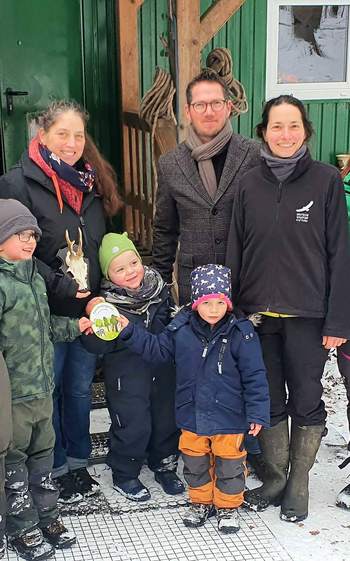 berreichung-der-plakette-patenkindergarten-in-niedersachsen