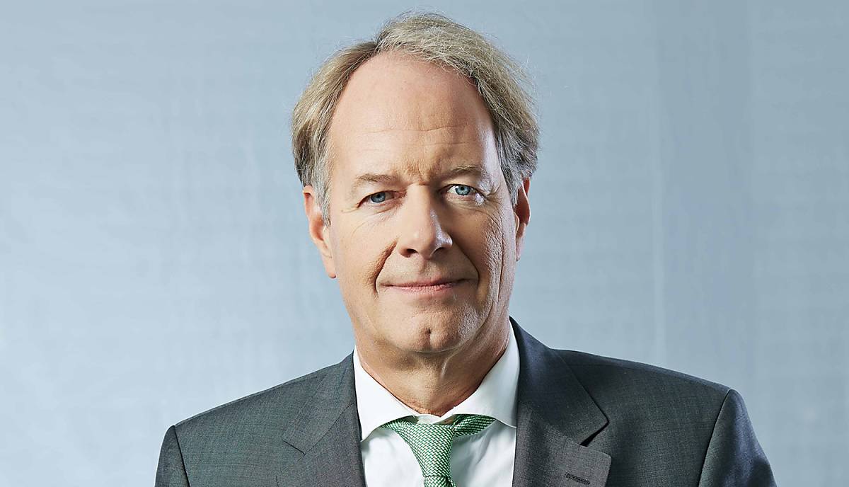 Dr. Christian Scharff
