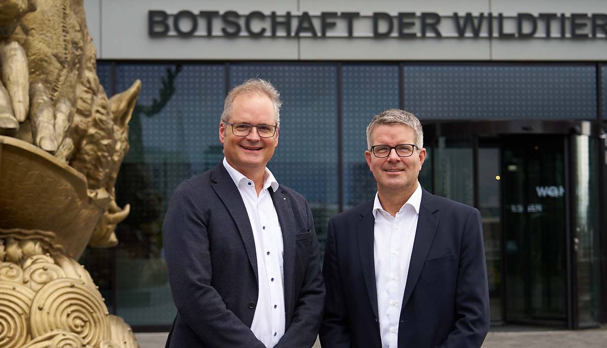 Spitzen-Duo: Prof. Dr. Klaus Hackländer (li.) und Meinhard Weizmann führen ab 2027 gemeinsam die Deutsche Wildtier Stiftung.