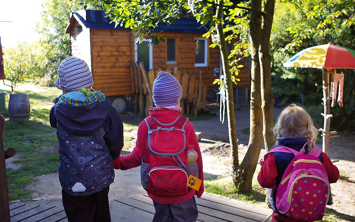 Kinder des Waldkindergartens