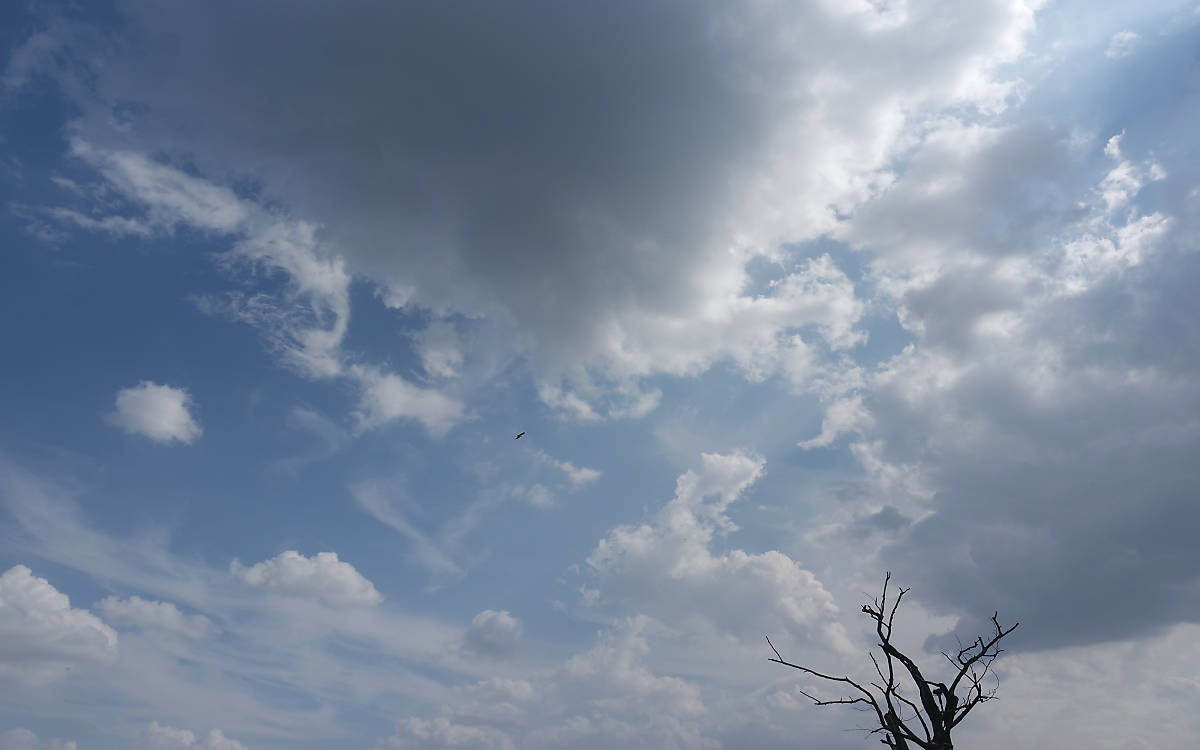 fullscreenheader_wolken