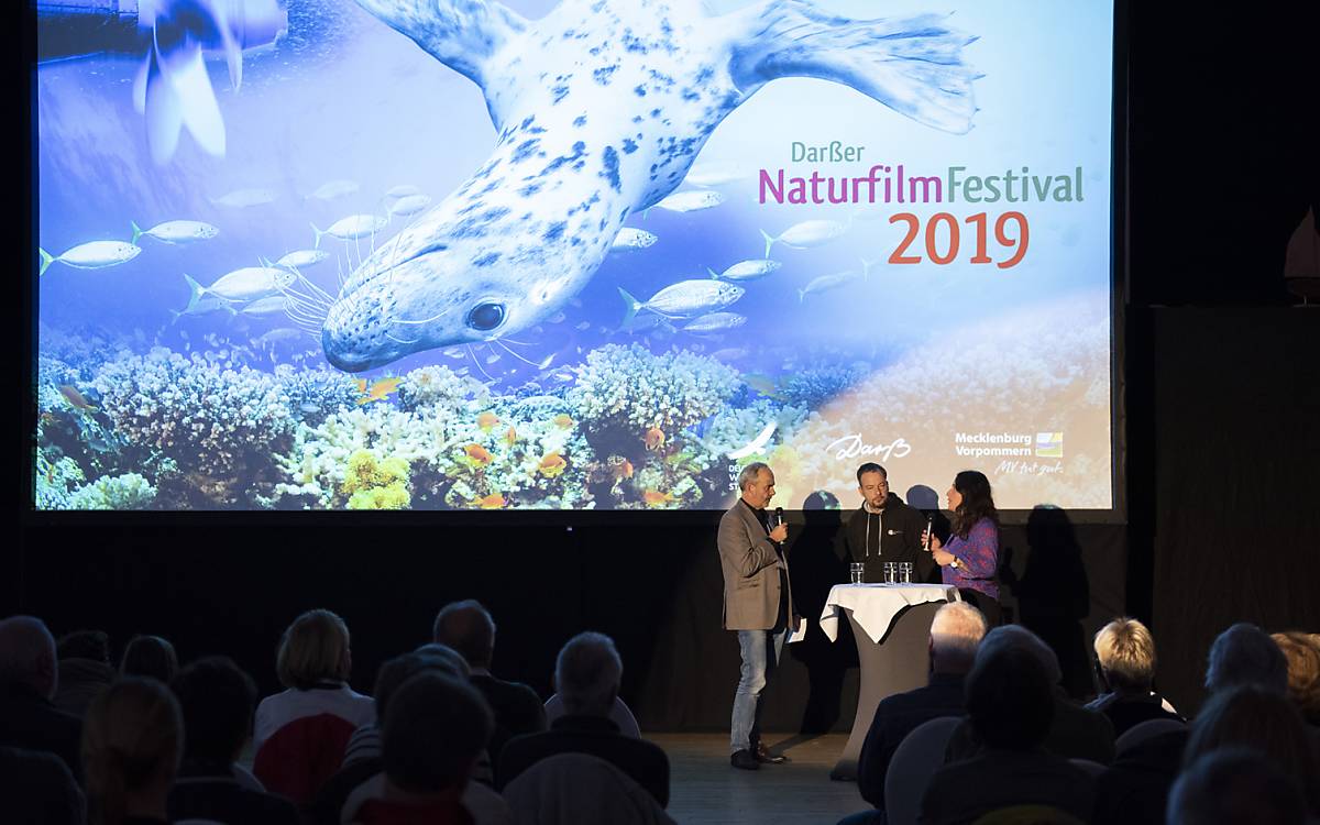 Lothar Frenz, Jan Haft und Melanie Haft bei der Vorführung von „Die Wiese – Ein Paradies nebenan“ in Zingst