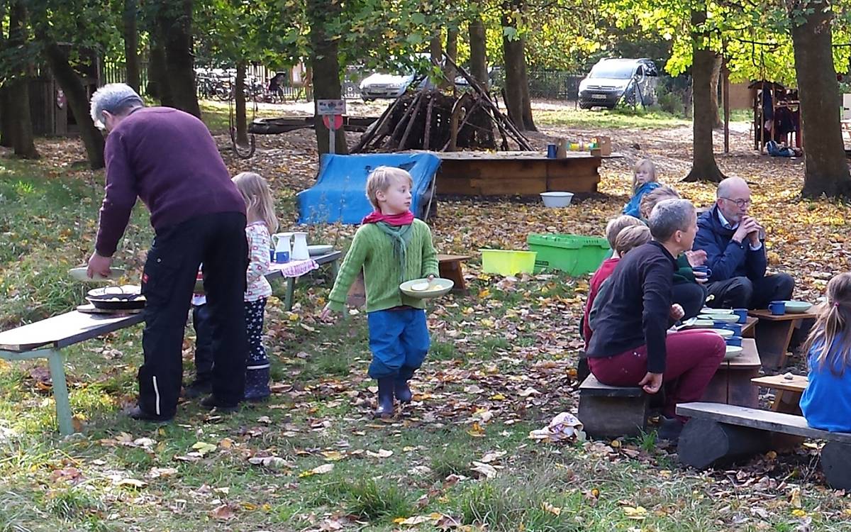 Das gemeinsame Mittagessen ... - Foto: Ilona Jentschke