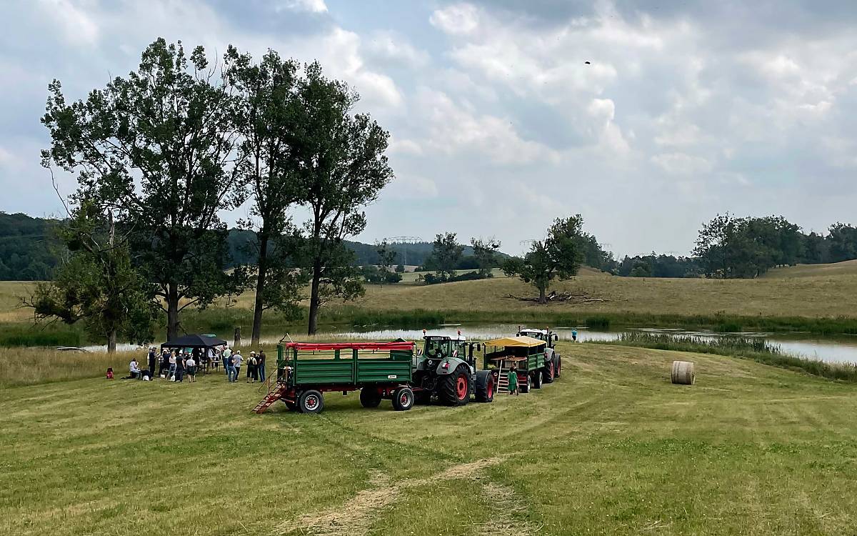 impressionen_galerie-8_gut-klepelshagen_stiftungsausflug_picknick_sumpfschildkroetengewaesser_bv