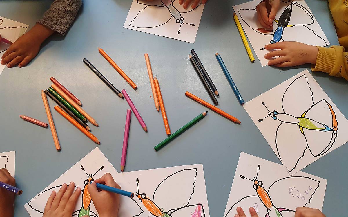Im Anschluss an das Theaterstück können die Kinder selbst kreativ werden.