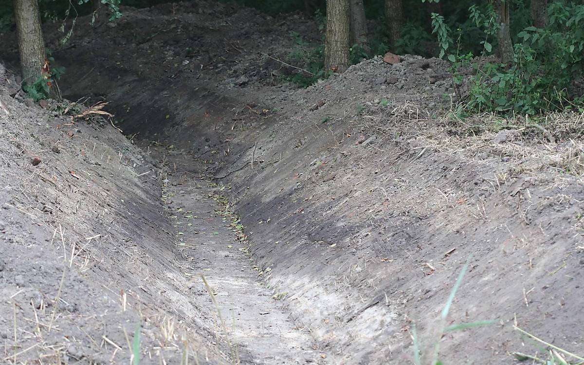 Der neue Lauf des Goldbachs ist vorbereitet.