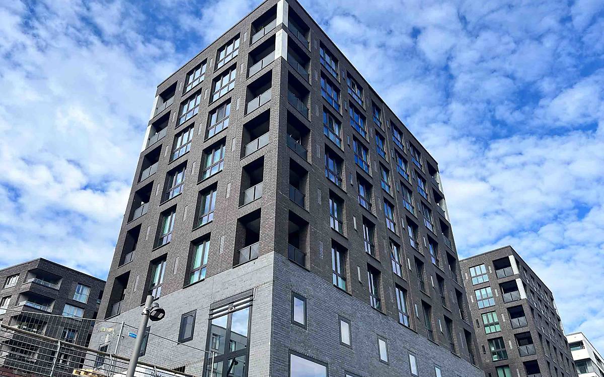 graue-fassade-hafencity_anja-jahn