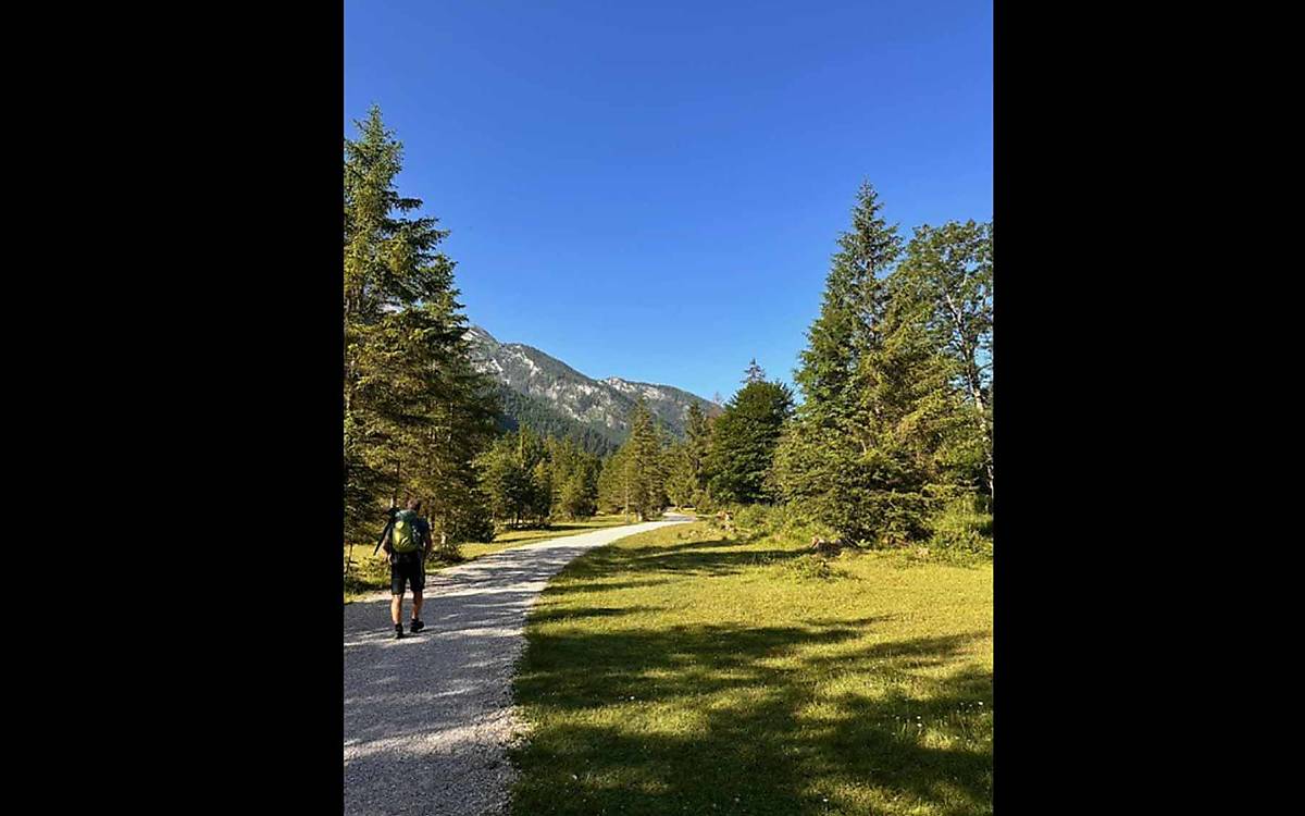 Wieder hoch hinaus auf der Suche nach Steinadlern
