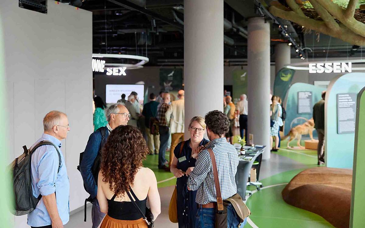 Das Rotwildsymposium der Deutschen Wildtier Stiftung ist immer eine Gelegenheit, zu netzwerken ...