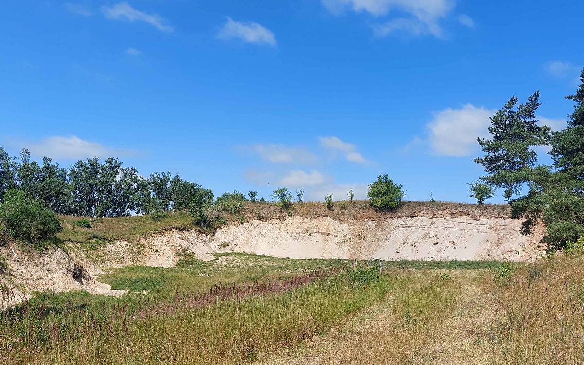 Steilhänge der Kiesgrube in Klepelshagen