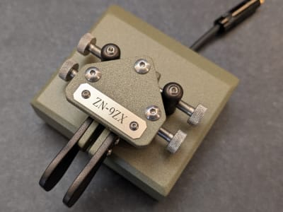 ZN-9ZX - Weathered moss / antique bronze