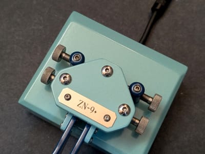 ZN-9+ - Robin Egg blue / dark blue