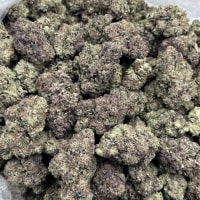 Soft and sticky cure with colorful buds🔥. Bomb mix of cherry runtz and gelato41 terps!   view 1