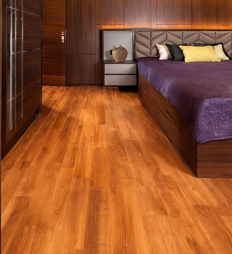Arraylight Wooden Flooring (Laminate Flooring) image 1
