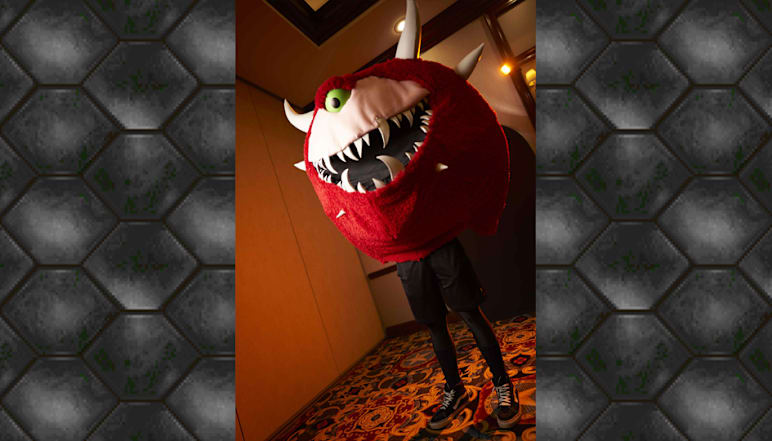 QC Cosplay in-body 12