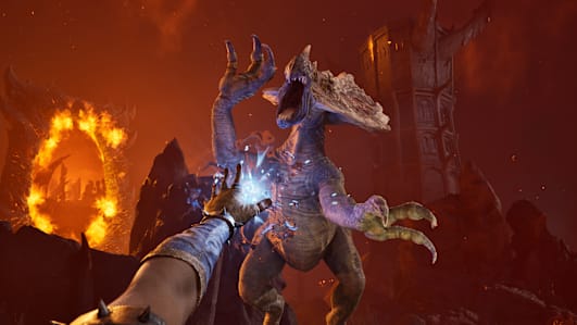 Atacando um clannfear que se prepara para atacar.