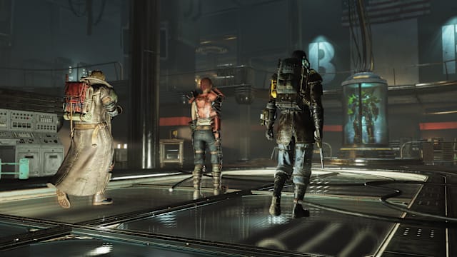 Fallout 76 screenshot of three players approaching an Ultracite-covered suit of Power Armor