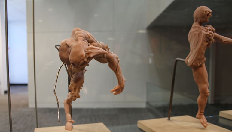 DE DOOMorabilia Clay in-body 1