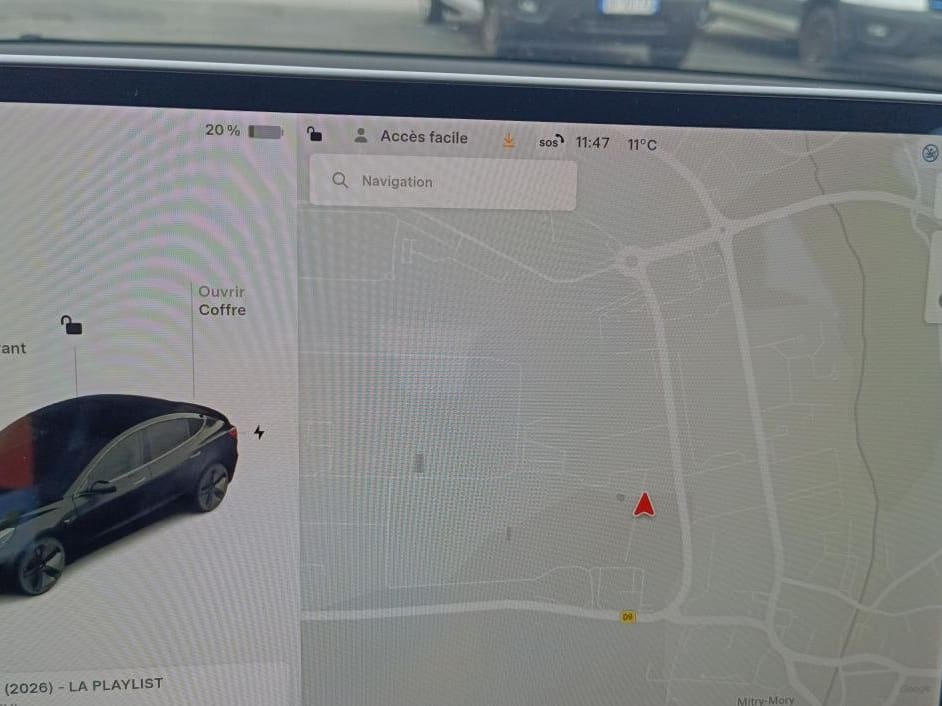 Tesla Model 3 — foto 11