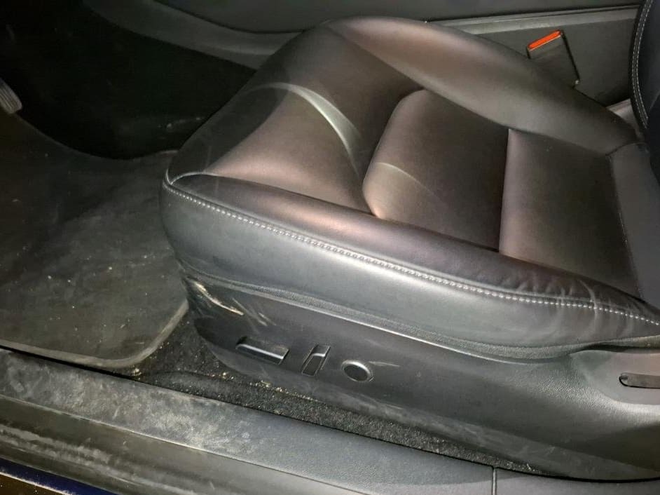 Tesla Model 3 — foto 9