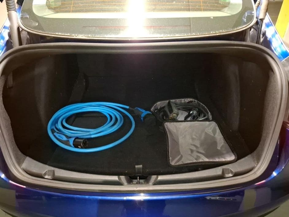 Tesla Model 3 — foto 12