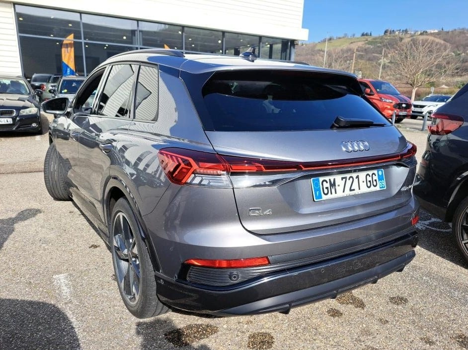 Audi Q4 e-tron — foto 5