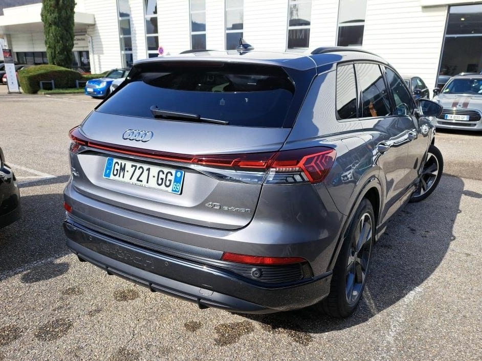 Audi Q4 e-tron — foto 6
