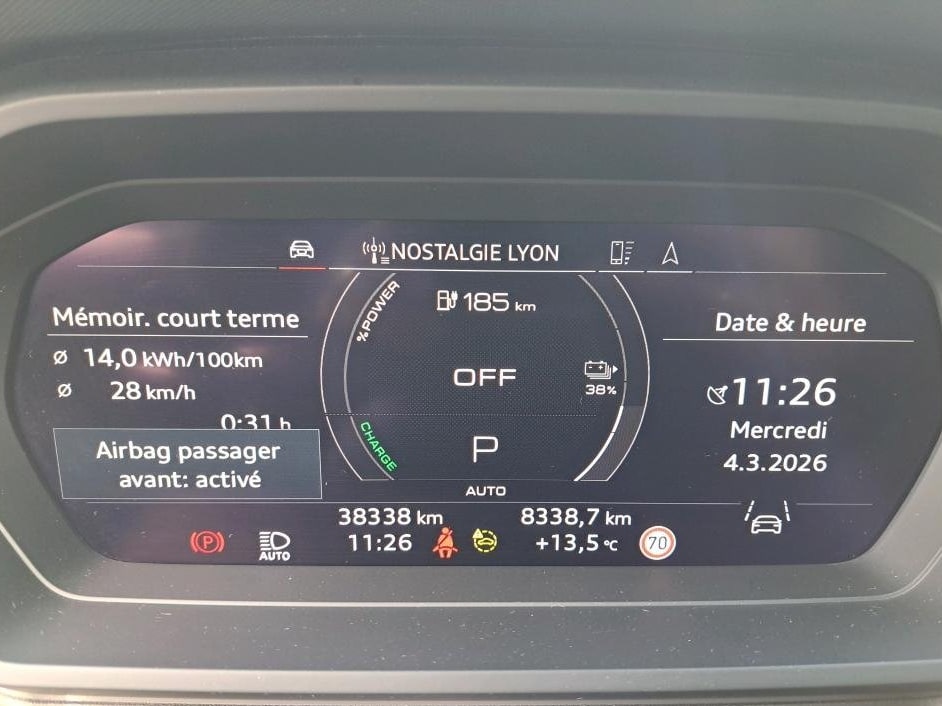 Audi Q4 e-tron — foto 14