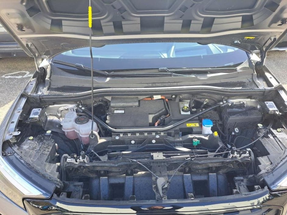 Audi Q4 e-tron — foto 17